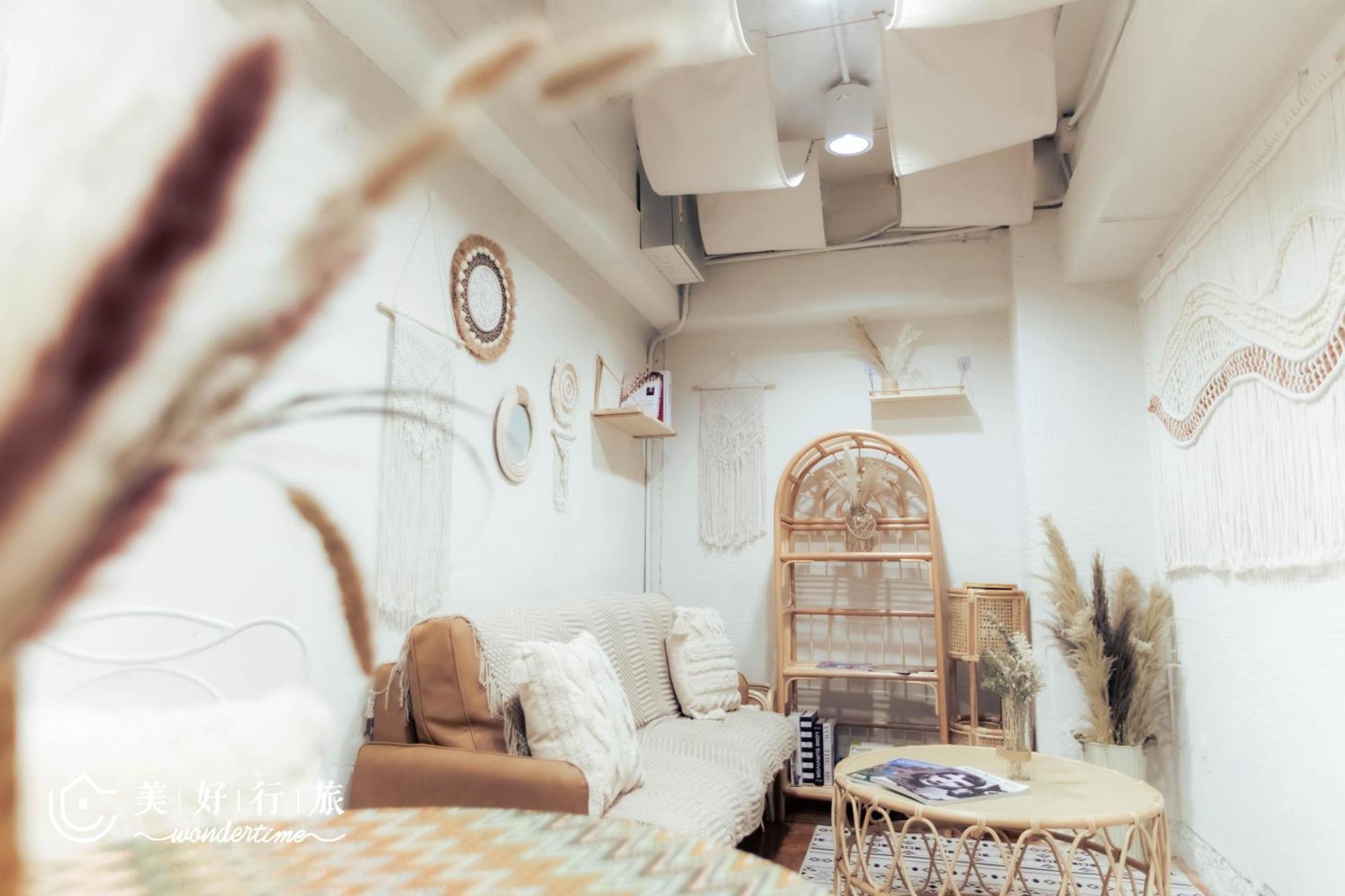 Wondertime2- Ladies' Inn 'Taipei Main Station Екстер'єр фото